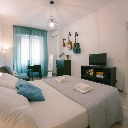 Casa Sangio Iv * Roma